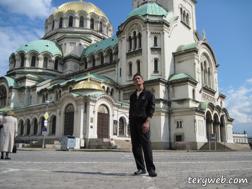 Натиснете за да видите снимката уголемена