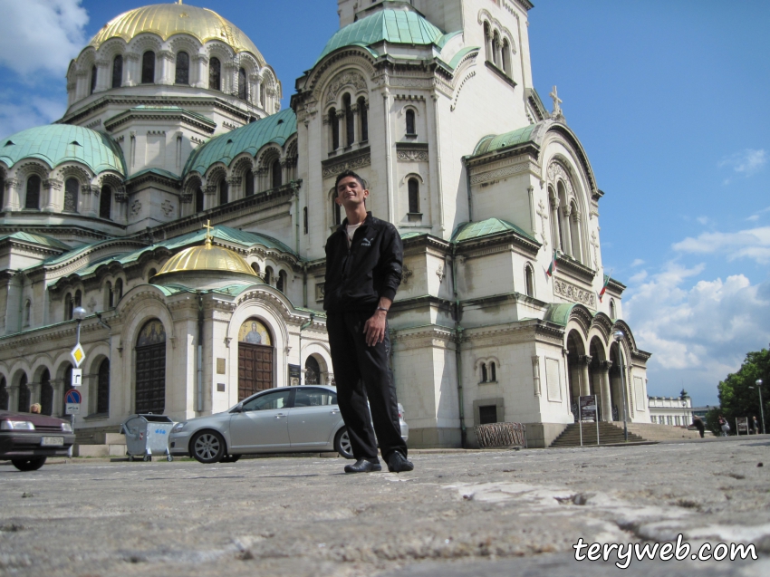 Натиснете за да видите снимката уголемена