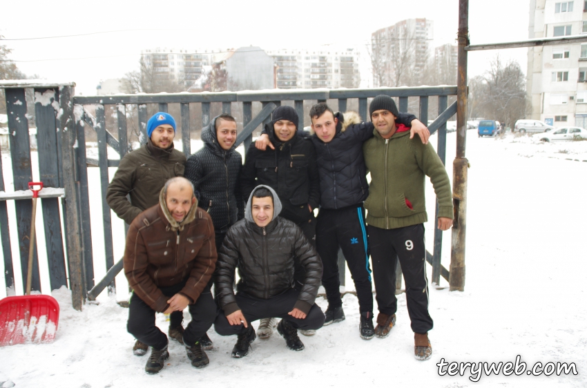 Натиснете за да видите снимката уголемена